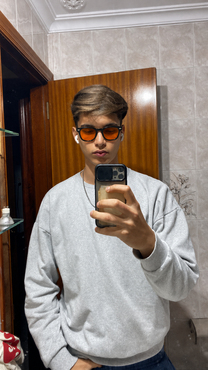 Noah E.